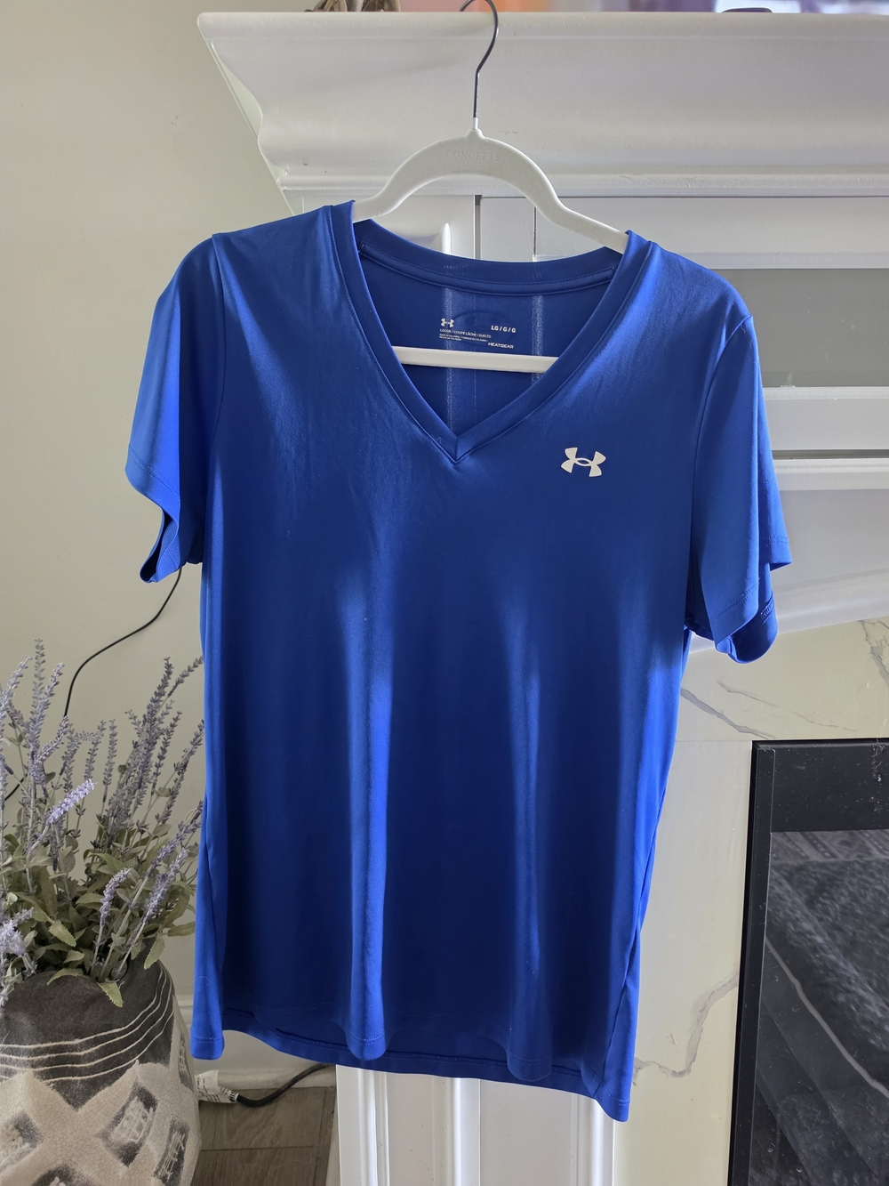 Under Armour Women's Royal Blue V-Neck Performance Tee
